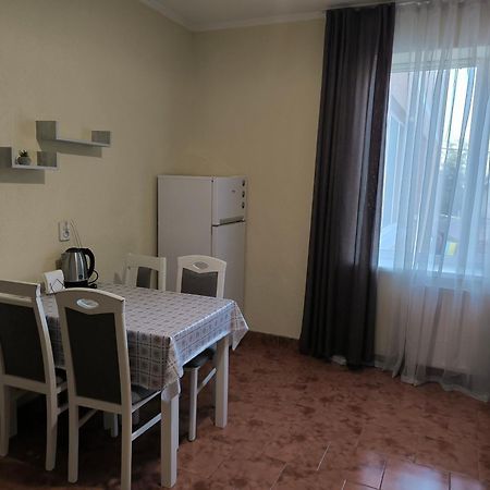 Apartments Domovik Мостова 5 Кв 37 Mukatjevo Eksteriør billede
