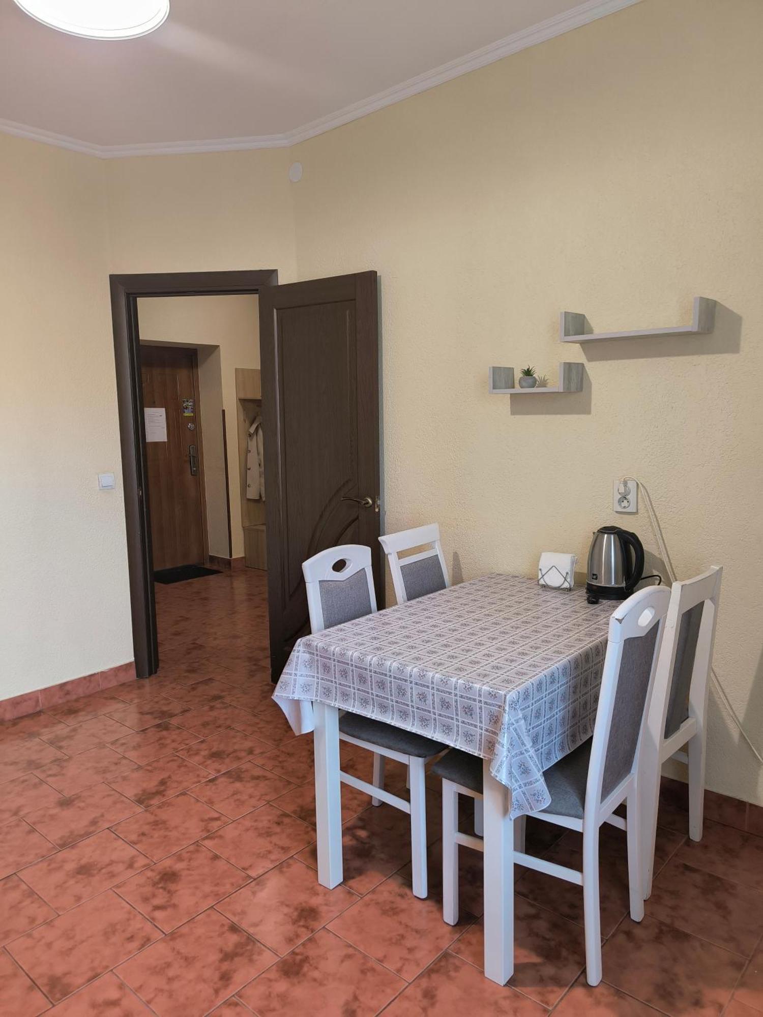 Apartments Domovik Мостова 5 Кв 37 Mukatjevo Eksteriør billede