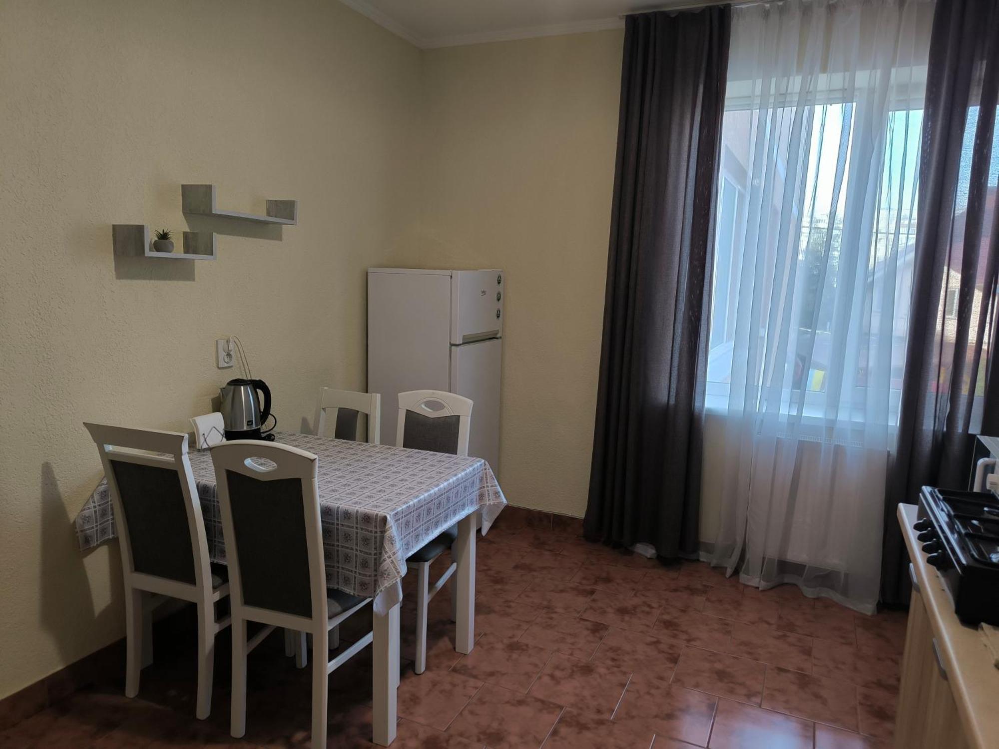 Apartments Domovik Мостова 5 Кв 37 Mukatjevo Eksteriør billede