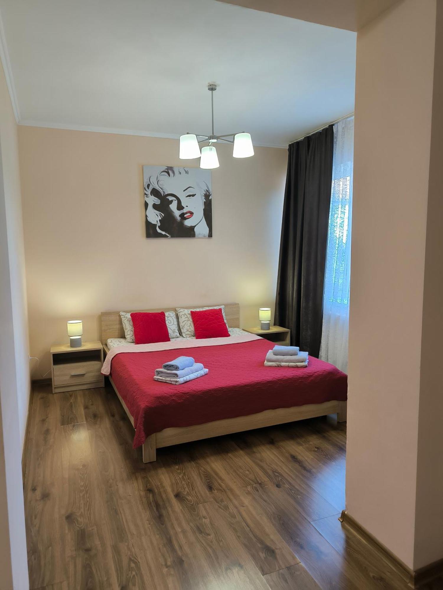 Apartments Domovik Мостова 5 Кв 37 Mukatjevo Eksteriør billede