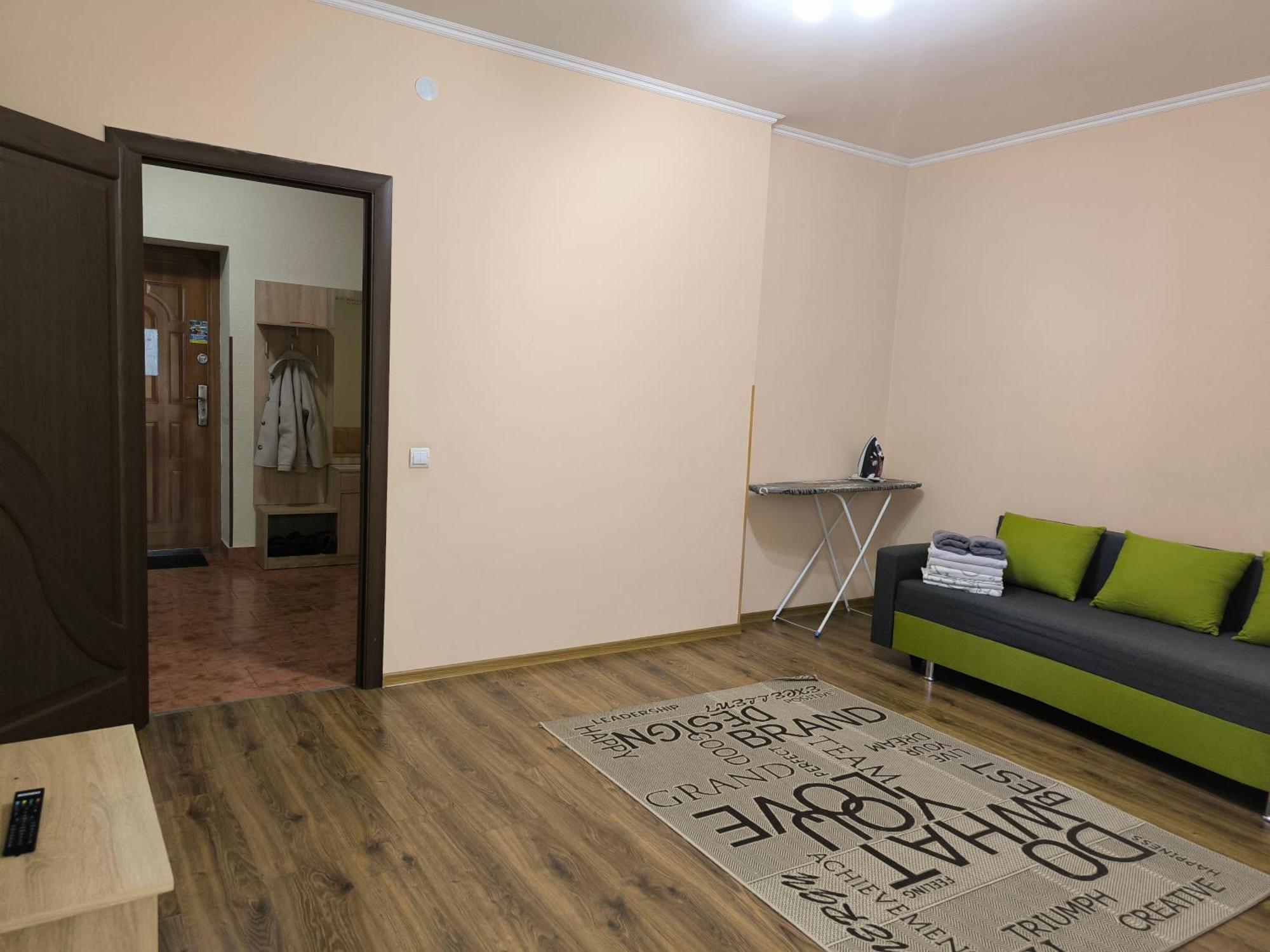 Apartments Domovik Мостова 5 Кв 37 Mukatjevo Eksteriør billede